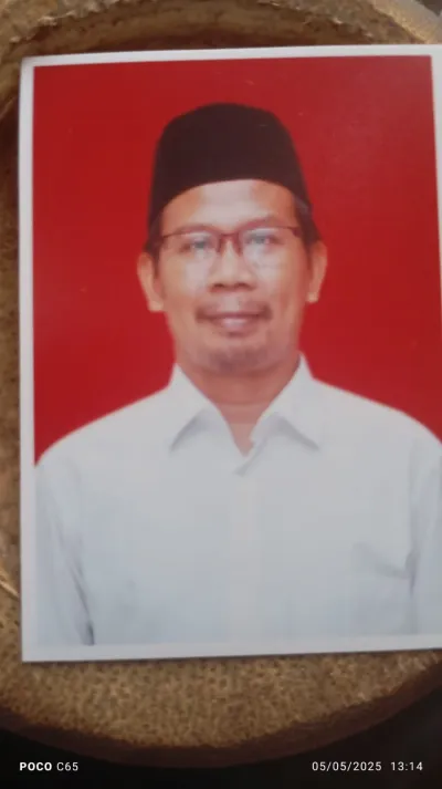 Ujih,S.Ag